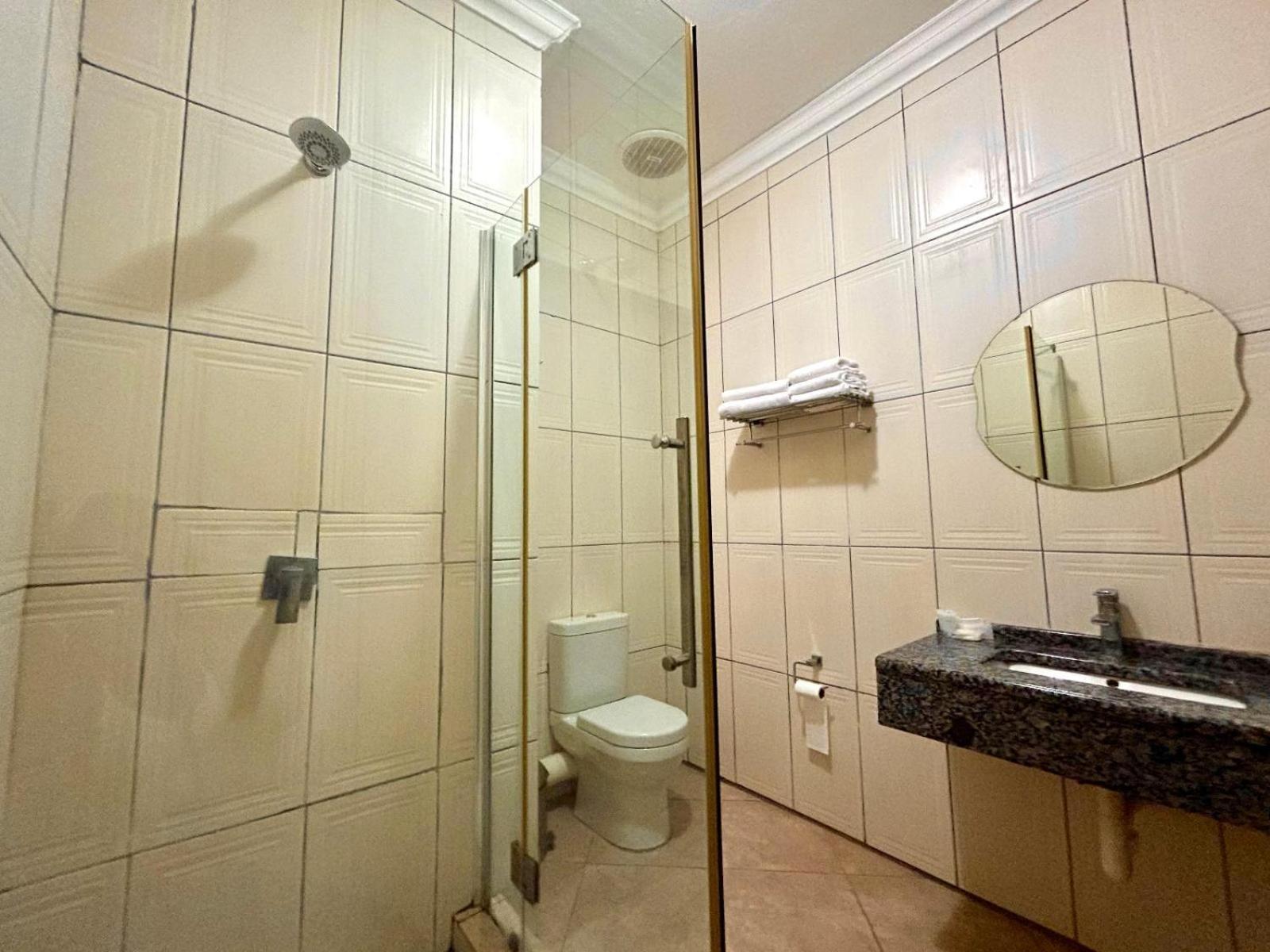 Karibu Leisure Resort Thapane Bagian luar foto