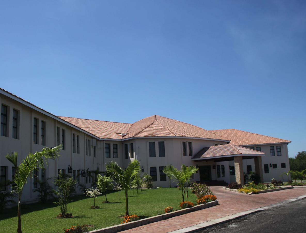 Karibu Leisure Resort Thapane Bagian luar foto